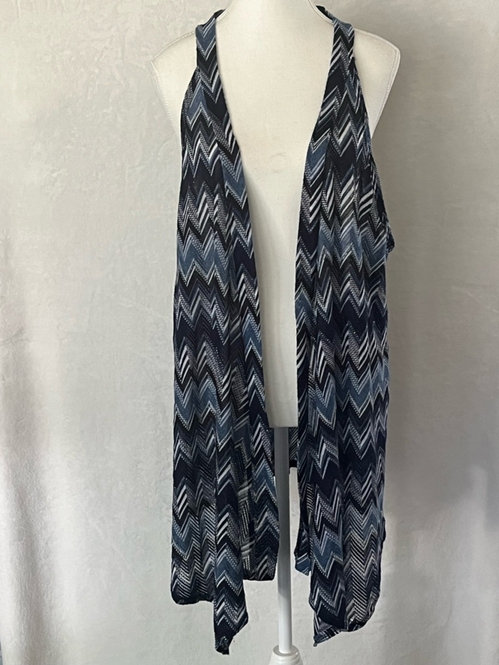 Sleeveless Chevron Print Open Front Vest Navy White & Silver 2X 22/24W Bohemian